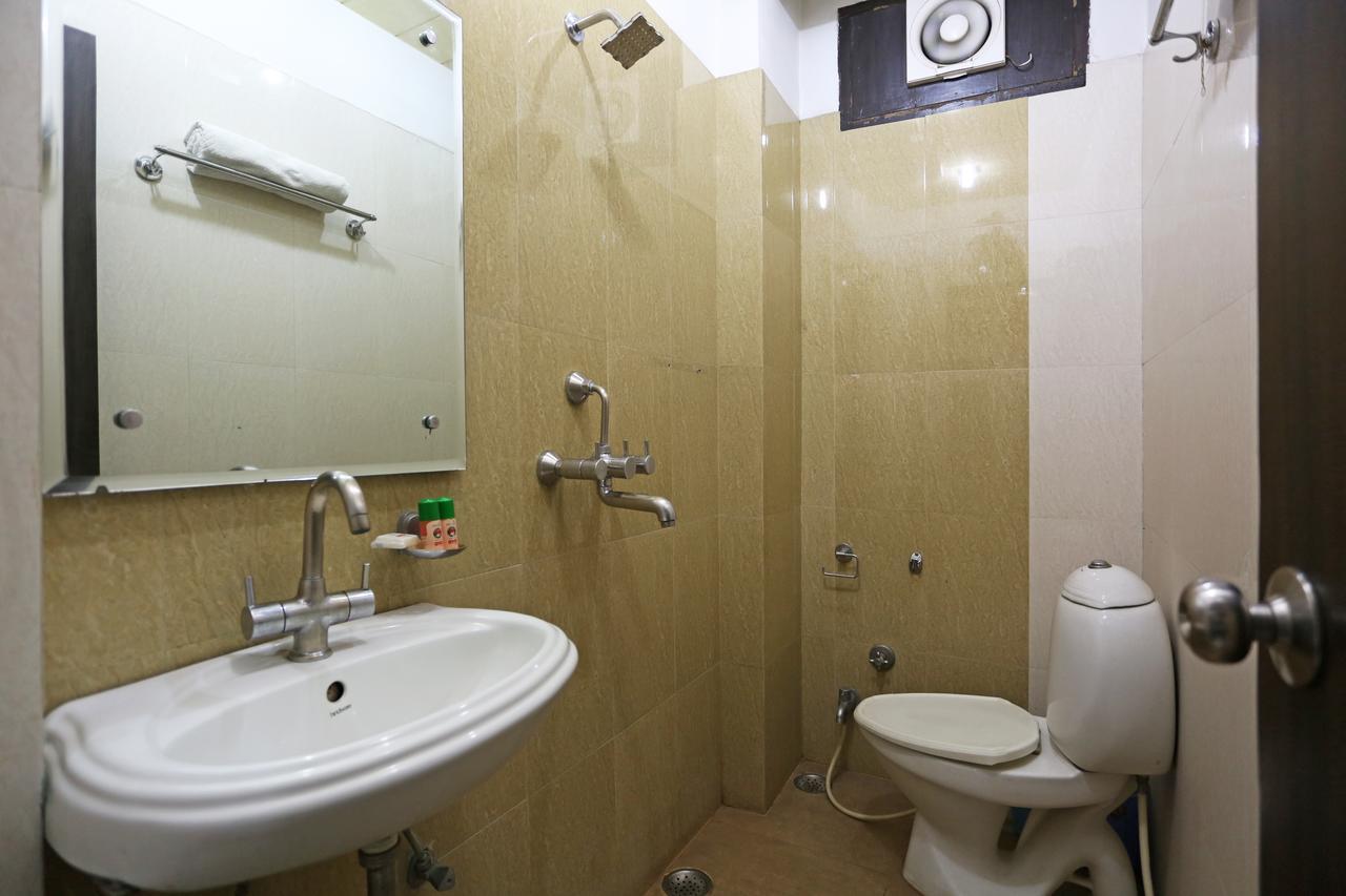 Hotel Sundaram Prayagraj Exterior foto